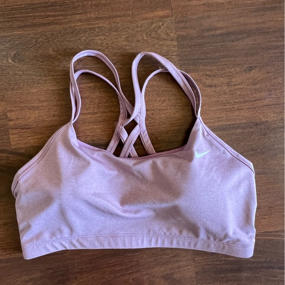 Nike Other - Women’s Nike Sports Bra Size XL
